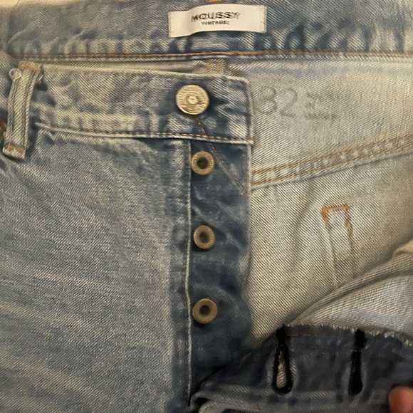 Moussy vintage shorts!! Style is gratiot! They are brand new! - Picture 8 of 11